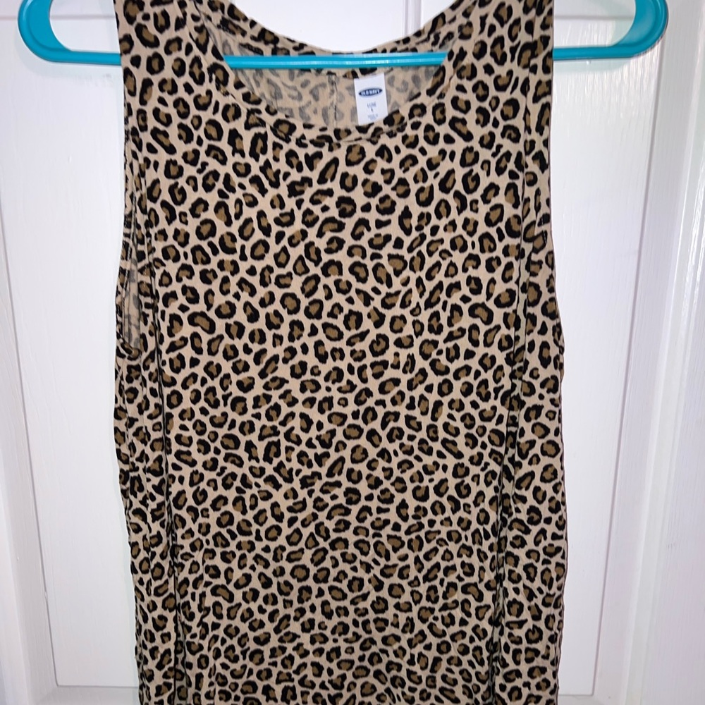 old navy tank